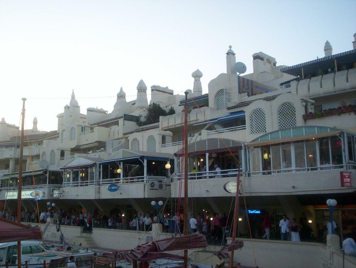 Apartamento En Puerto Marina Benalmadena Exterior photo